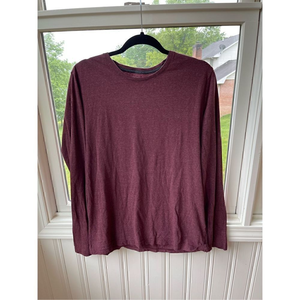 Banana Republic soft wash t-shirt, maroon, men’s large